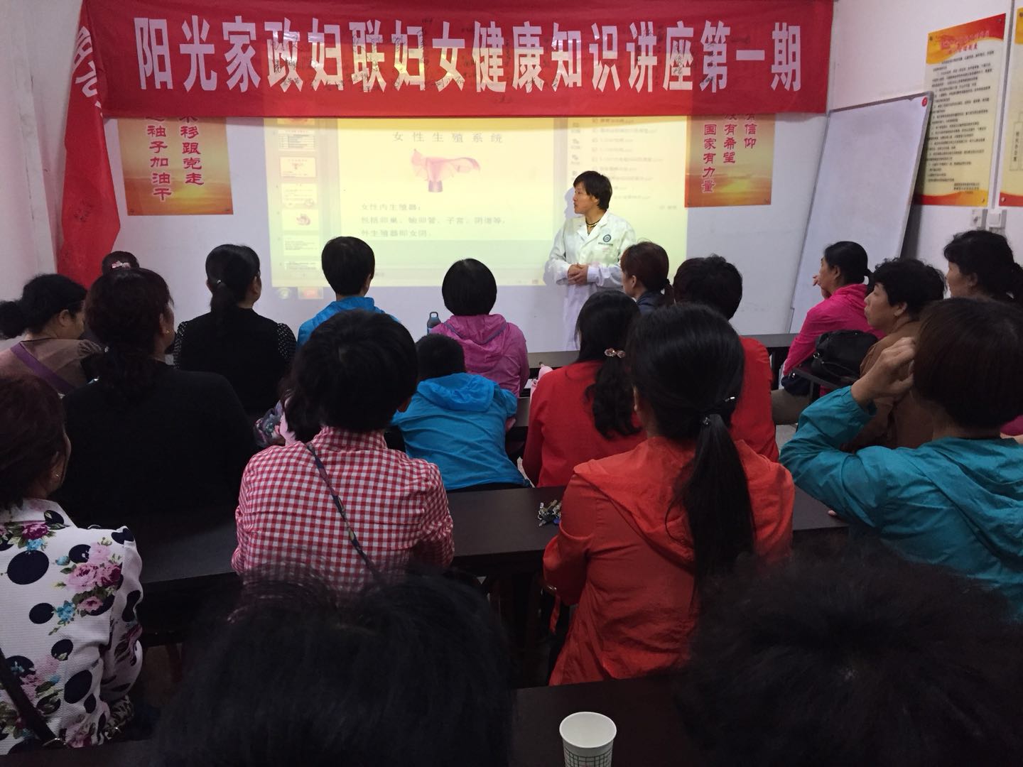 &#21326;&#20159;&#24179;&#21488;&#95;&#21326;&#20159;&#40;&#20013;&#22269;&#41;